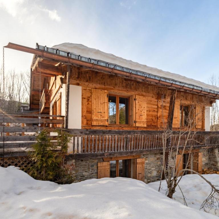 Chalet Fleur de Lys - Chalet 4BR Wood Stove , Home Cinema , Parental Suite - By Cozee Rentals - Chalet - 32