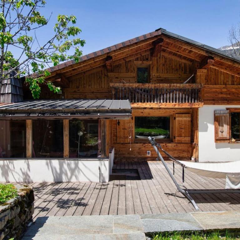 Chalet Fleur de Lys - Chalet 4BR Wood Stove , Home Cinema , Parental Suite - By Cozee Rentals - Chalet - 35