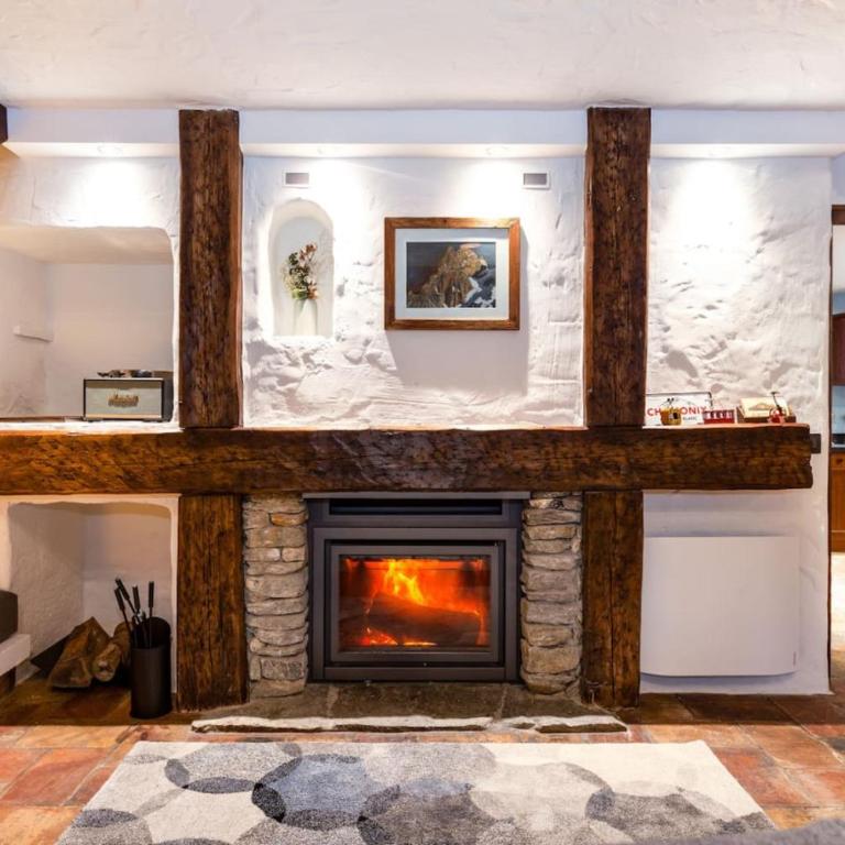 Chalet Les Praz - 280sqm - Sauna Cinema Fitness - 5 Bedrooms in Heart of Les Praz - By Cozee Rentals - Chalet - 4