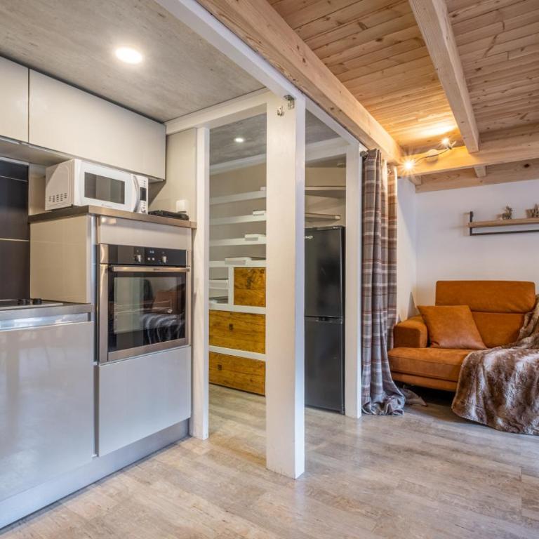 Grand Roc A - 3 bedrooms Apartment Next to skilift - By Cozee Rentals - Appartement 3 Chambres - 2