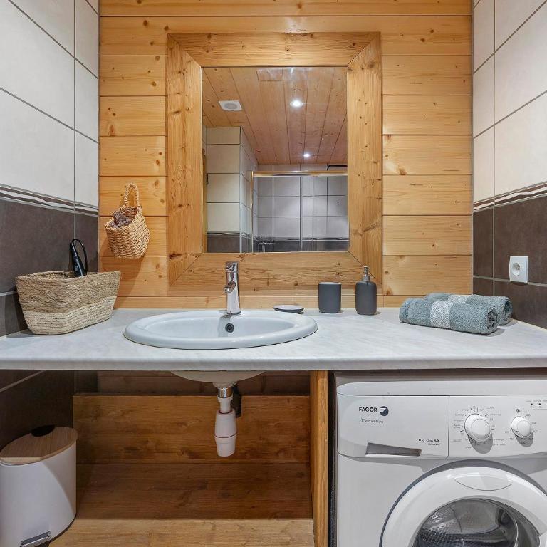 Chalet Le Caribou 11 personnes - Appartement Supérieur avec Balcon - 15