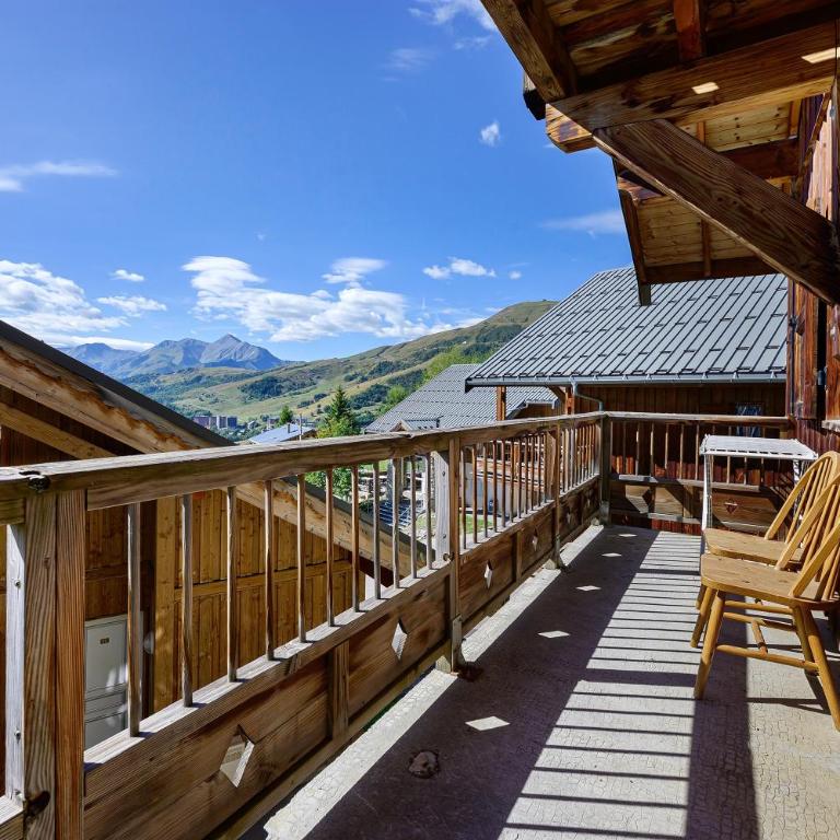 Résidence Chalets Des Cimes - Maison de Vacances - 1