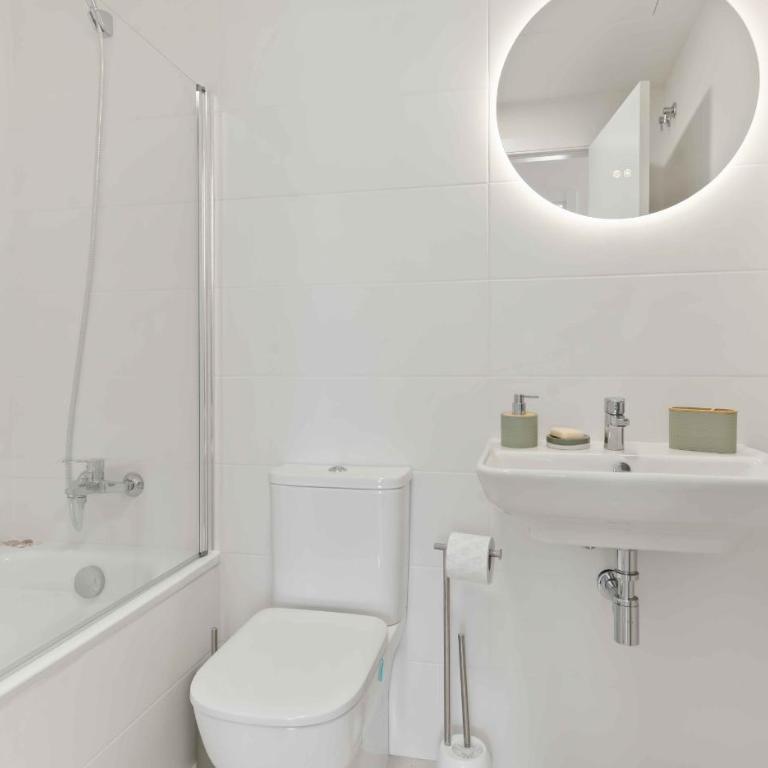  - Room #1715784501 - 15