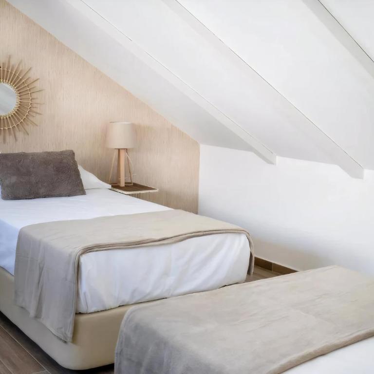 Feelathome Mártires Apartments - Apartamento Dúplex de 2 dormitorios - 5