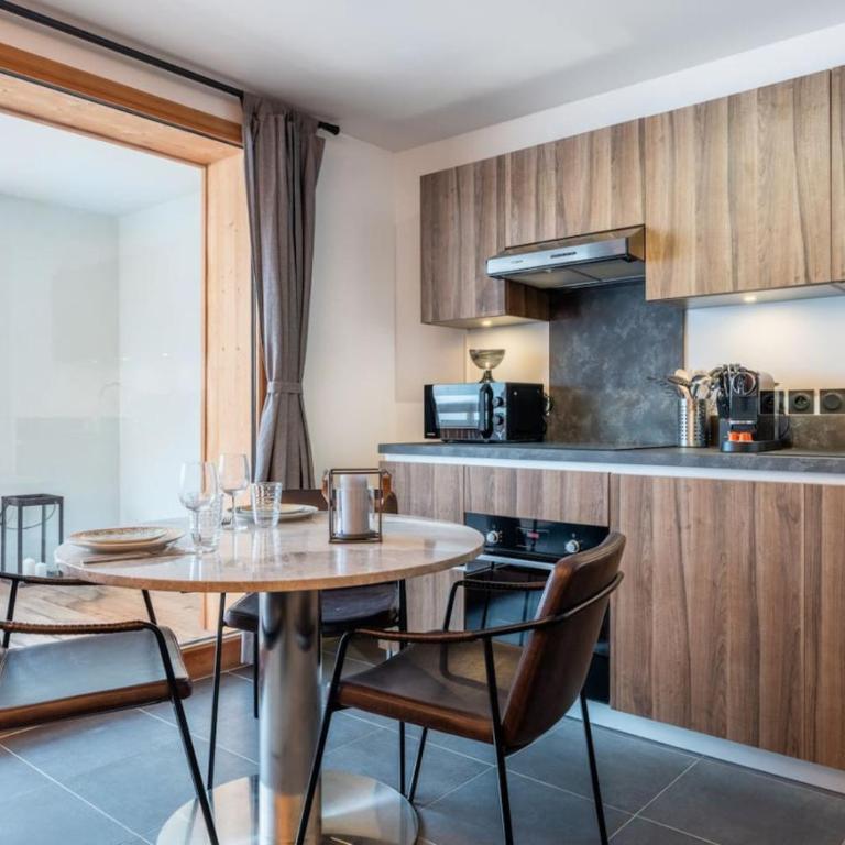 Le Freney - New Apartment in Town Center & Free parking - By Cozee Rentals - Appartement 1 Chambre - 6