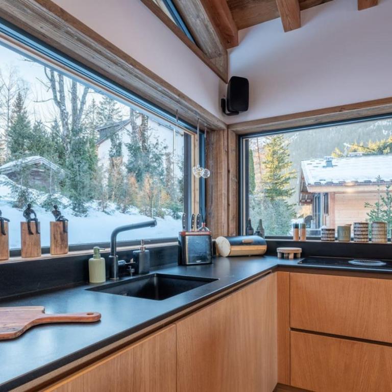 Chalet Seven Summits - Pool - Sauna - Jacuzzi - By Cozee Rentals - Chalet 3 Chambres - 8
