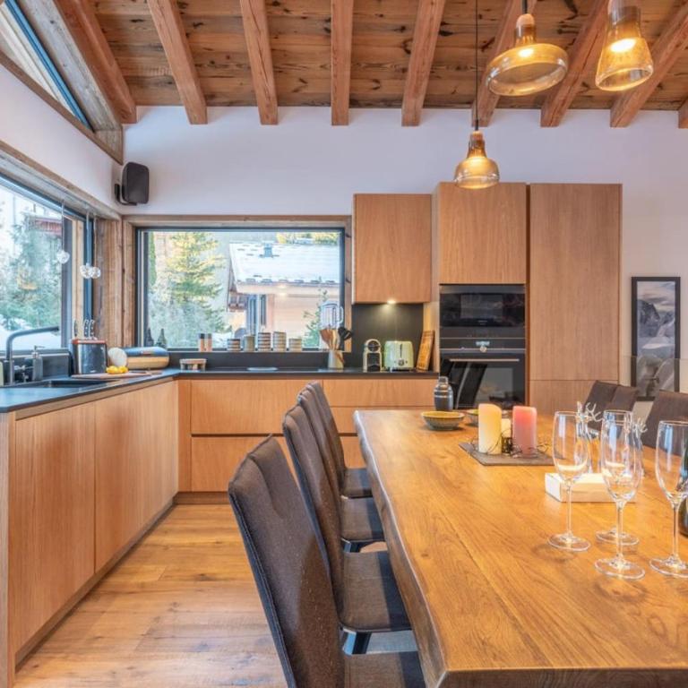 Chalet Seven Summits - Pool - Sauna - Jacuzzi - By Cozee Rentals - Chalet 3 Chambres - 13