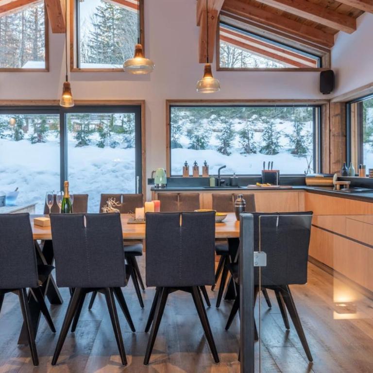 Chalet Seven Summits - Pool - Sauna - Jacuzzi - By Cozee Rentals - Chalet 3 Chambres - 19