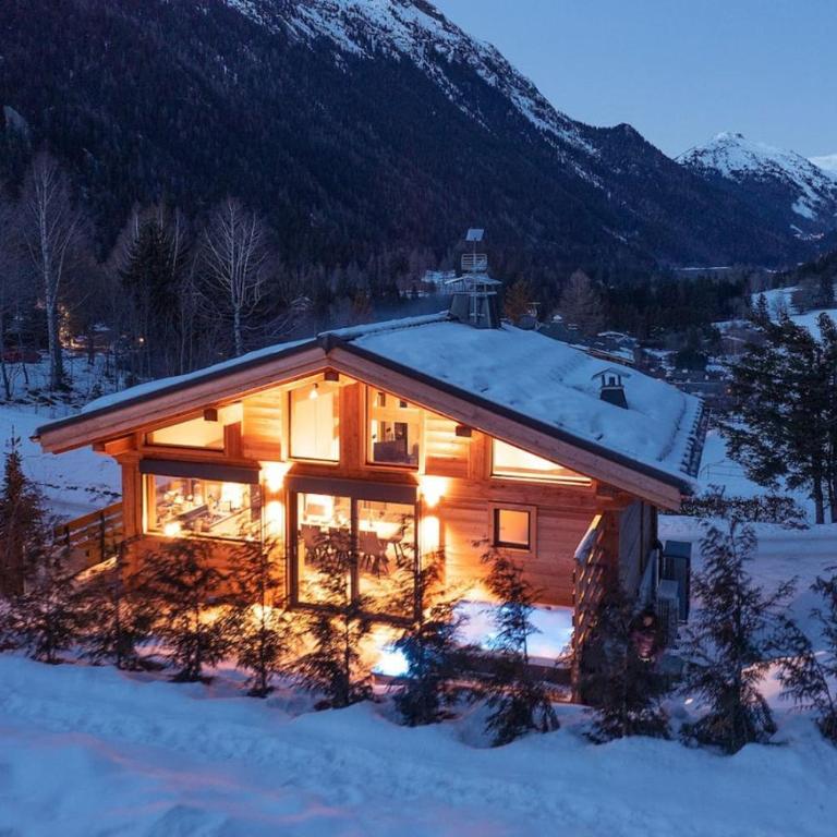 Chalet Seven Summits - Pool - Sauna - Jacuzzi - By Cozee Rentals - Chalet 3 Chambres - 31