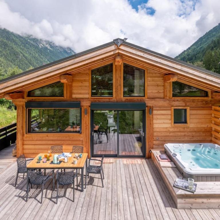 Chalet Seven Summits - Pool - Sauna - Jacuzzi - By Cozee Rentals - Chalet 3 Chambres - 40