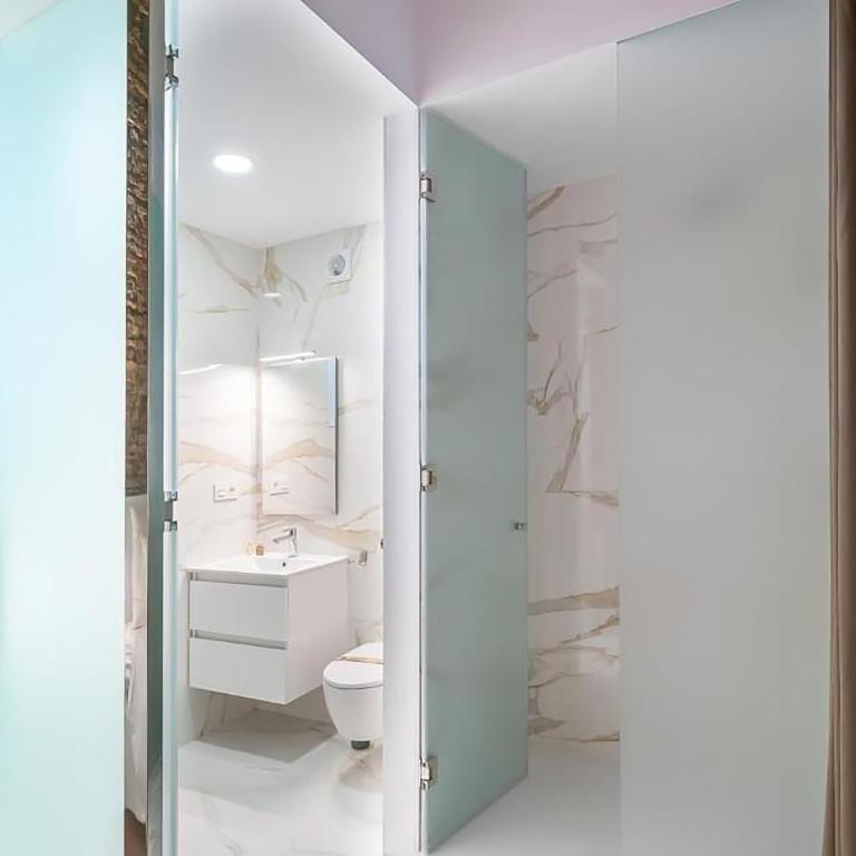 Feelathome Conde Apartments - 1 Bedroom Duplex Apartment - 5