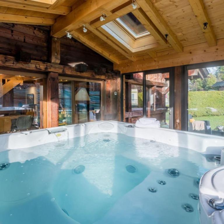 Chalet Altura- 5 Bedrooms - Jacuzzi and Sauna - By Cozee Rentals - Chalet - 8