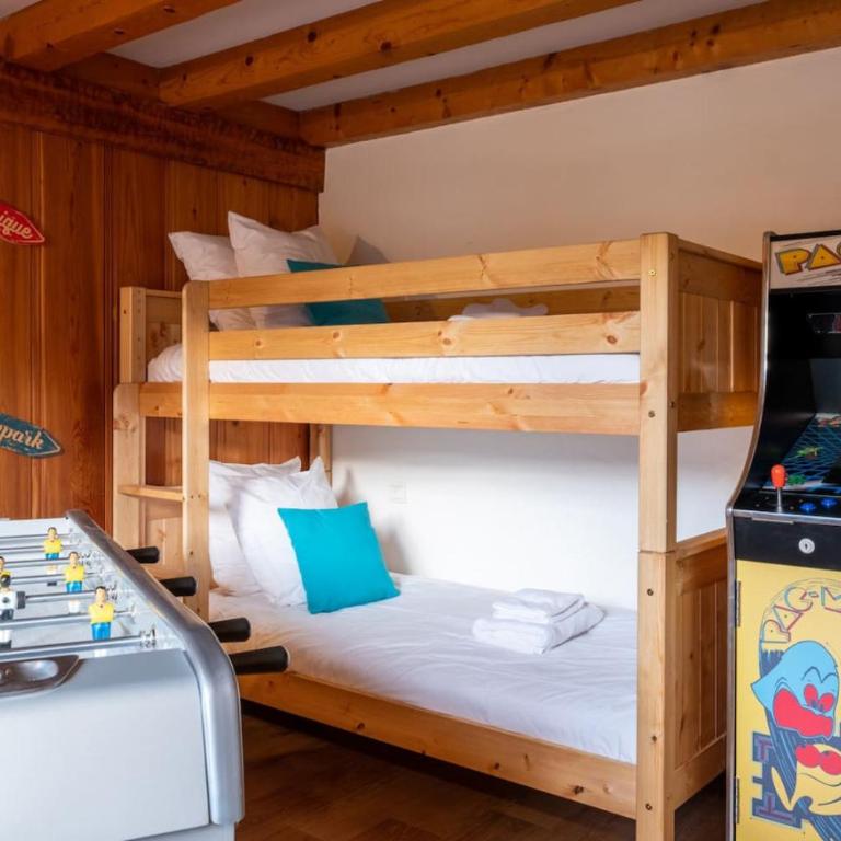 Chalet Altura- 5 Bedrooms - Jacuzzi and Sauna - By Cozee Rentals - Chalet - 26