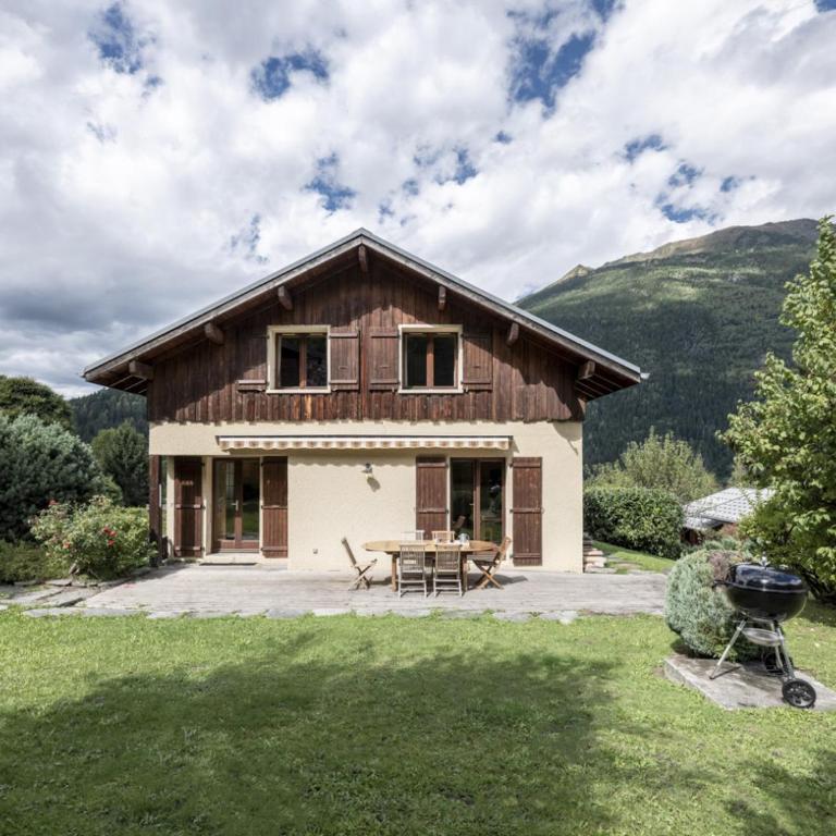 Chalet Tannuaz - 4 Bedrooms - Quiet area - By Cozee Rentals - Chalet - 1
