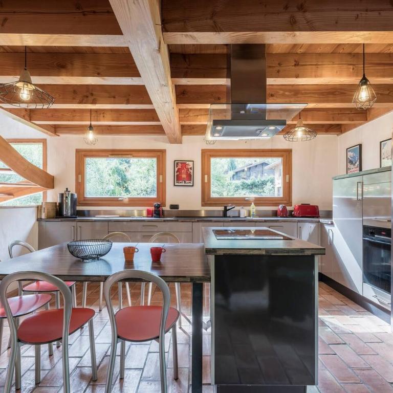 Chalet CLADIE - Private Jacuzzi & Sauna - View of Mont Blanc range - By Cozee Rentals - Chalet - 18
