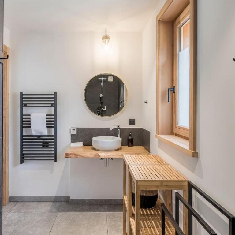 Chalet Marshall - Private Sauna - BBQ - 6 Minutes from Chamonix - By Cozee Rentals - Chalet - 15