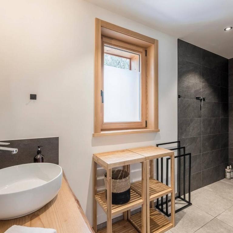 Chalet Marshall - Private Sauna - BBQ - 6 Minutes from Chamonix - By Cozee Rentals - Chalet - 40