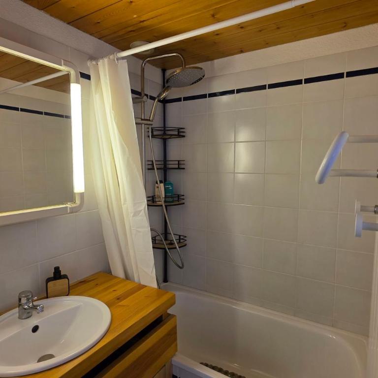 Appartement "Le Col de Mélodies" avec balcon - Appartement - 9