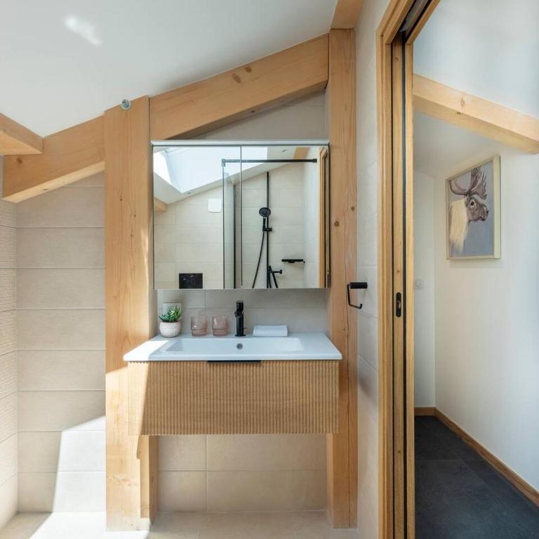 Chalet Bossonge - Nordic bath - 4 Bedrooms - By Cozee Rentals - Chalet - 10