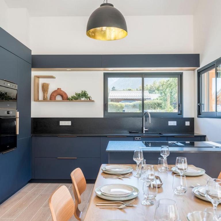 Chalet Bossonge - Nordic bath - 4 Bedrooms - By Cozee Rentals - Chalet - 22