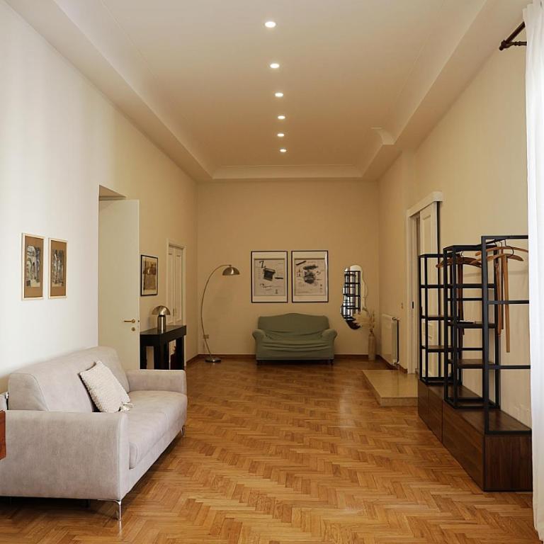 Peggy Suite - Camera Familiare con Bagno Privato - 40