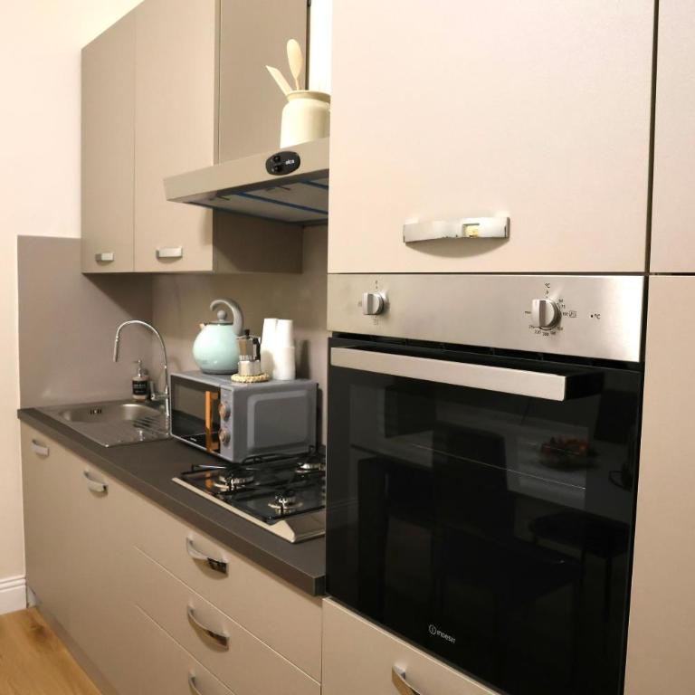 Peggy Suite - Camera Familiare con Bagno Privato - 50