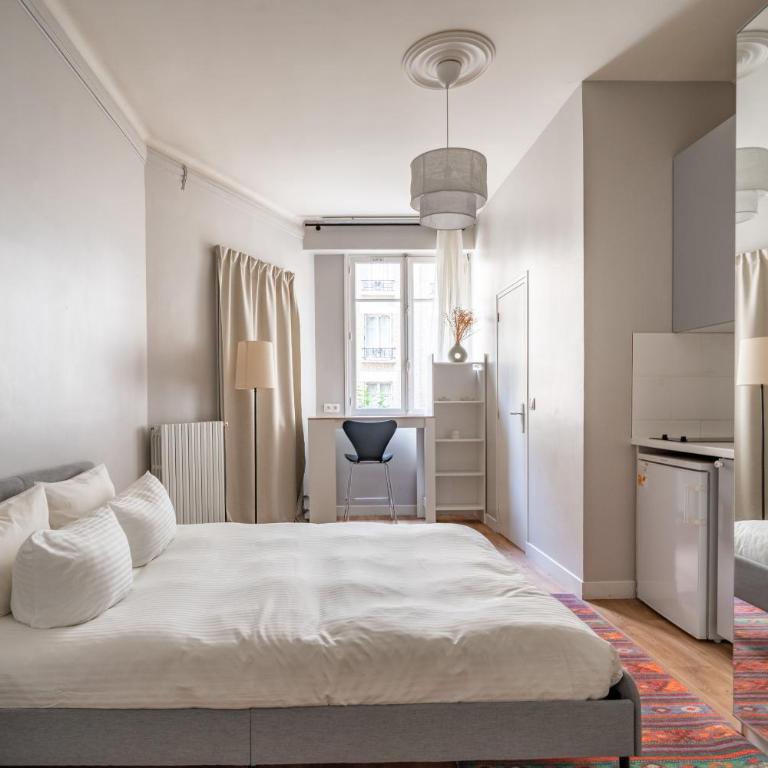 Exceptional 220 m2 apartment - Apartamento de 4 dormitorios con balcón - 19