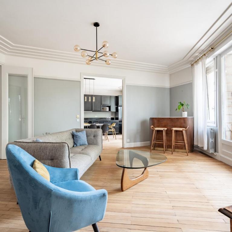Exceptional 220 m2 apartment - Apartamento de 4 dormitorios con balcón - 7