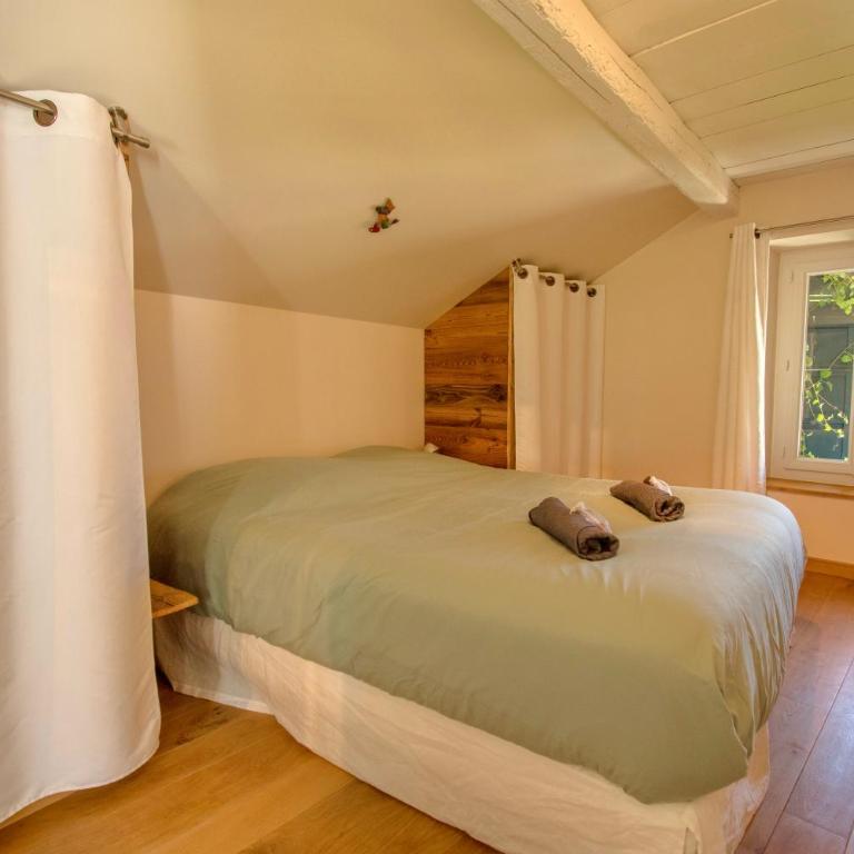 La demeure et son mazot - Pierres, charme et expérience unique - Maison 3 Chambres - 27