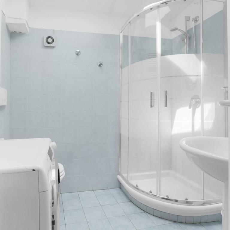 CAV2P5 - Spazioso Bilocale Panoramico a Milano - Appartamento con 1 Camera da Letto - 4
