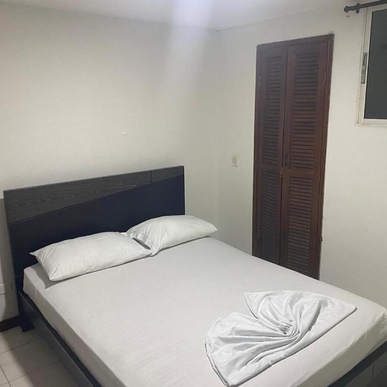 Apartamento Familiar Edificio Excalibur Rodadero - Apartamento de 2 dormitorios - 10