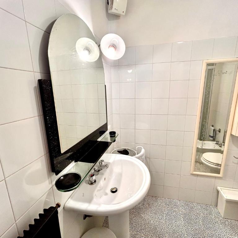 Trilo CATERINA IN CENTRO A NUMANA CON ARIA CONDIZIONATA E WI FIA - Two-Bedroom Apartment - 14