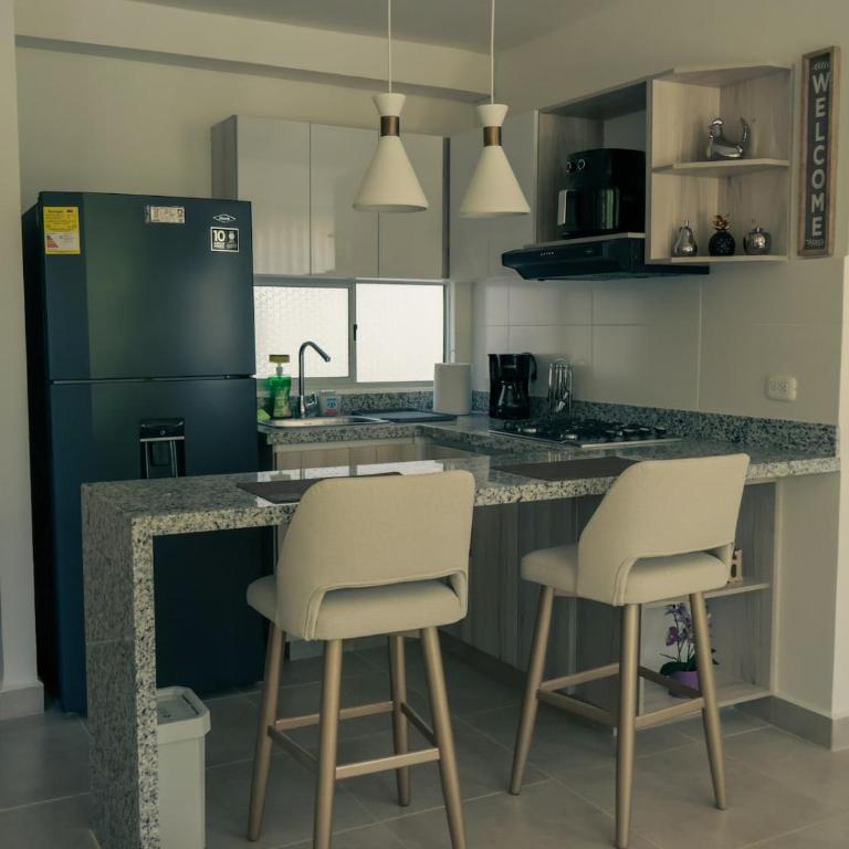 Serena del Mar Pool Close to the beach - Three-Bedroom Apartment - 33