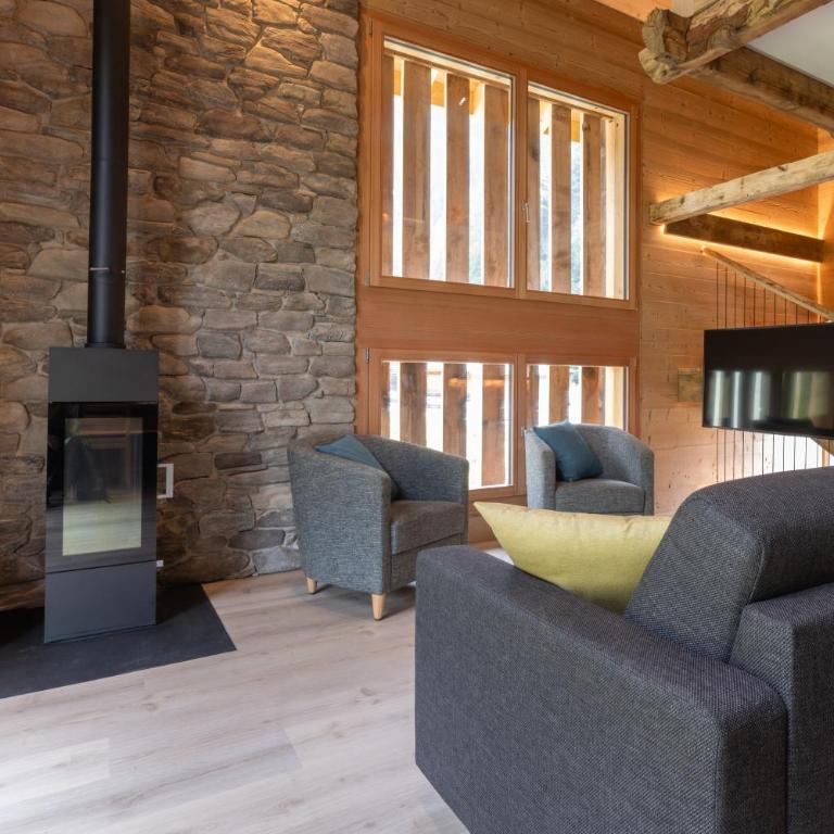 Chalet Nufenen - Two-Bedroom Chalet - 55