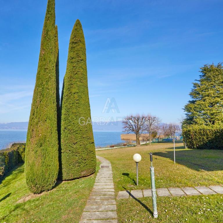 Poseidone Apt - Terrazza vista lago - Appartamento con 2 Camere da Letto - 17