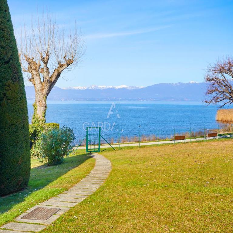 Poseidone Apt - Terrazza vista lago - Appartamento con 2 Camere da Letto - 18