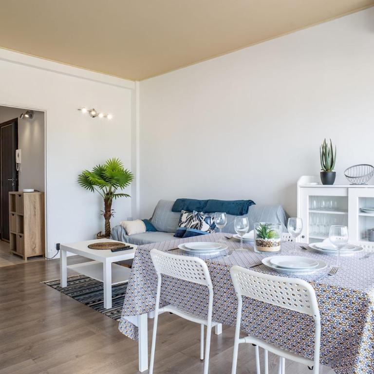 Bright cocoon with sea views - Appartement - 10