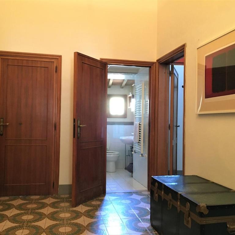Panoramic apartment in the center of Florence! - One-Bedroom Apartment - 13