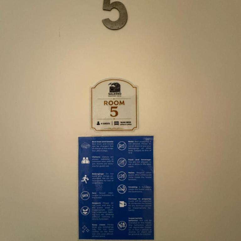Salerno Experience Hostel - Bed in 4-Bed Mixed Dormitory Room - 3