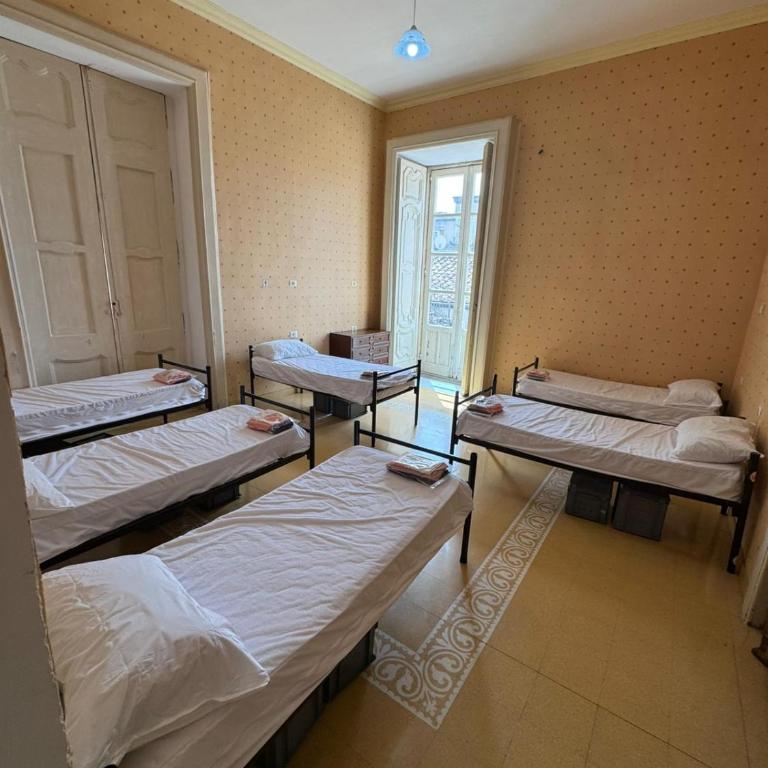 Ostello gioventù, SALERNO EXPERIENCE - Lit dans Dortoir pour Femmes de 6 Lits - 6