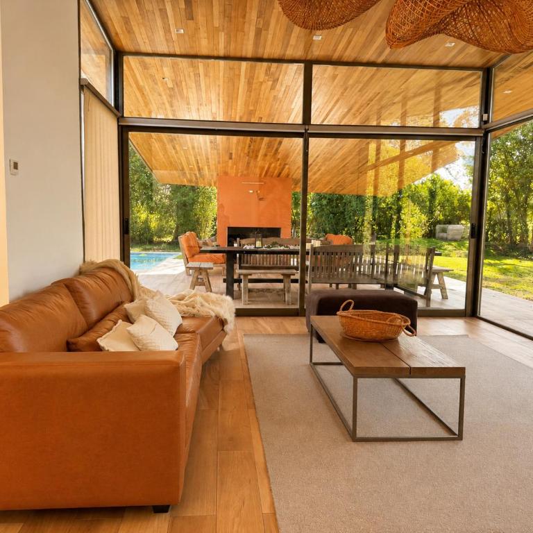 Casa Laura - Casa con pileta y parrilla para 6 personas en Acantilados, Mar del Plata - Hola Sur - Three-Bedroom House - 26