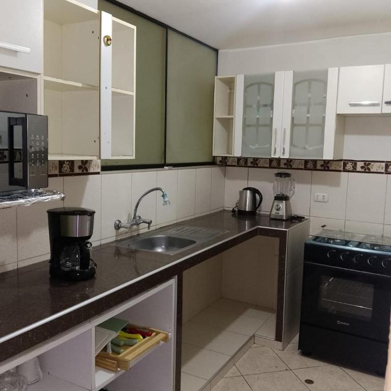Acogedor departamento en Los Olivos - Apartamento de 3 dormitorios - 6