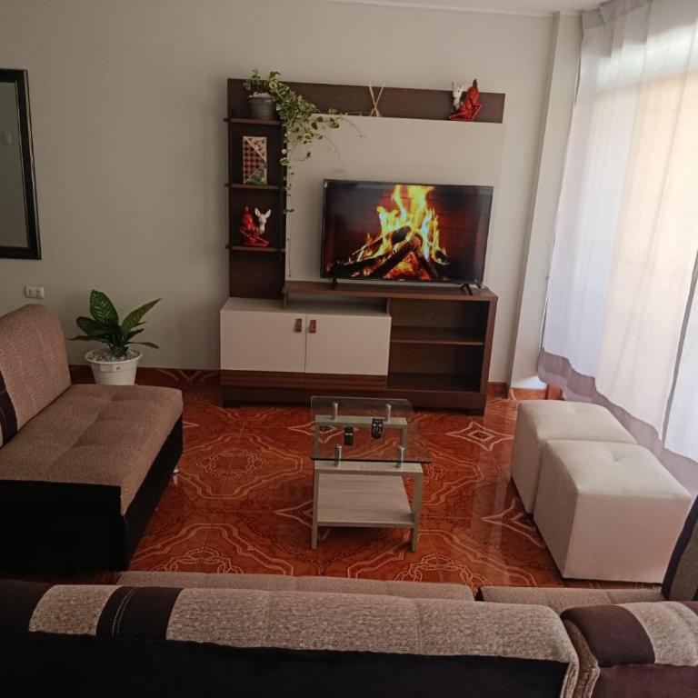 Acogedor departamento en Los Olivos - Apartamento de 3 dormitorios - 5
