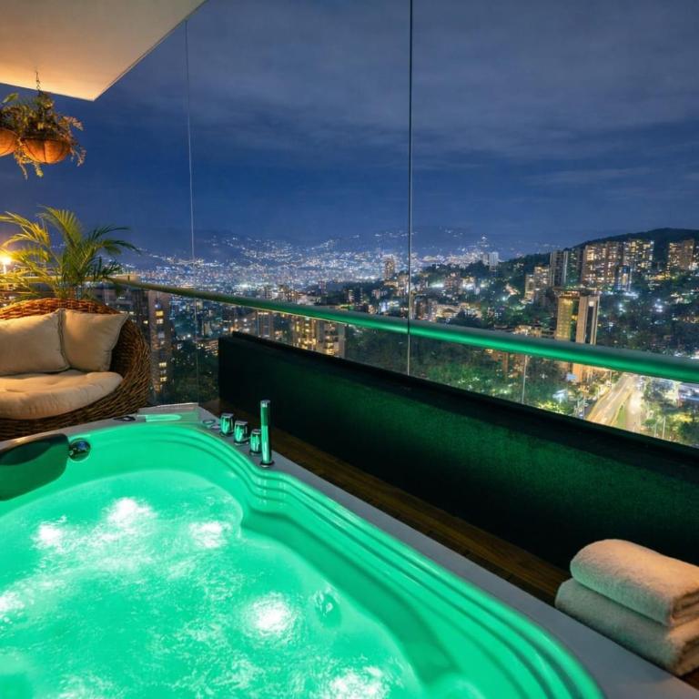 19th Floor Views With Private Jacuzzi - Apartamento de 1 dormitorio - 3