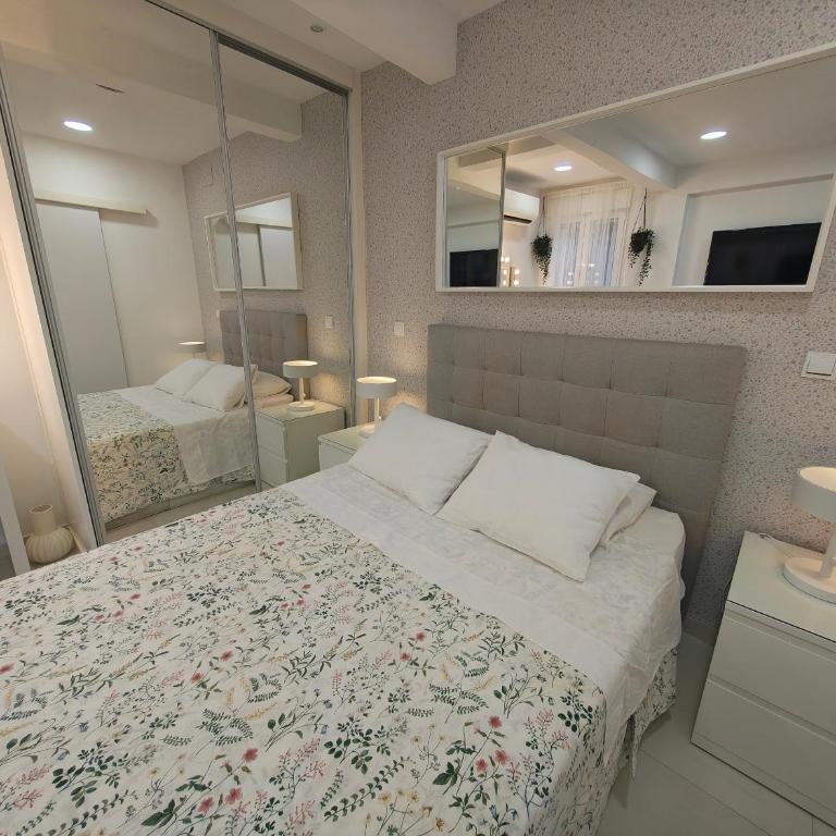 - Room #1715929701 - 27
