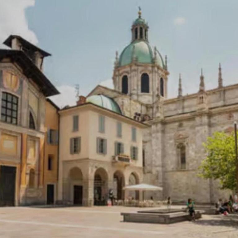 residence Como, Luxury Suite 6 ,free private parking - Appartamento con 1 Camera da Letto - 50