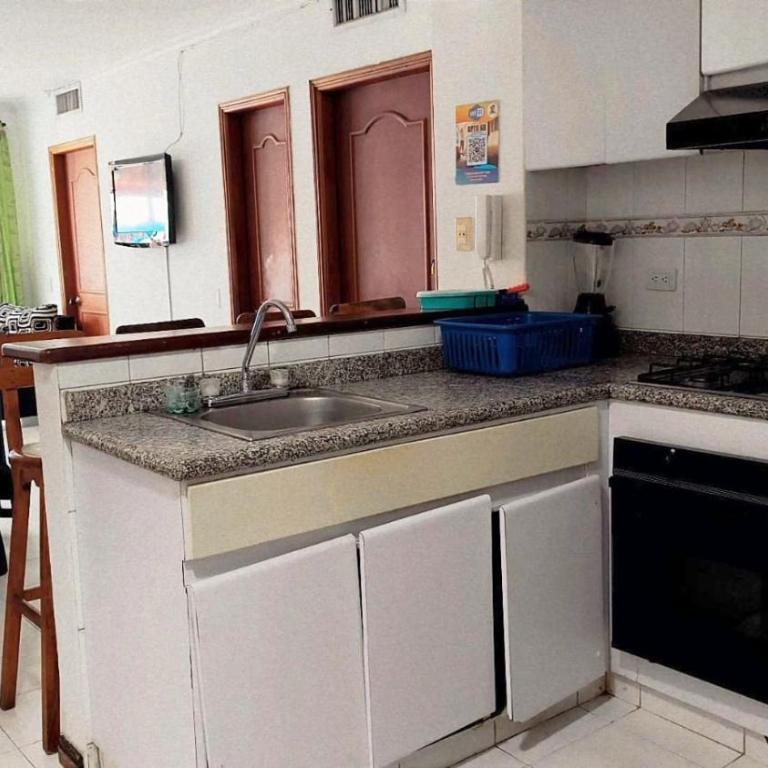 Apartamento Familiar Edificio Excalibur Rodadero - Apartamento de 2 dormitorios - 8