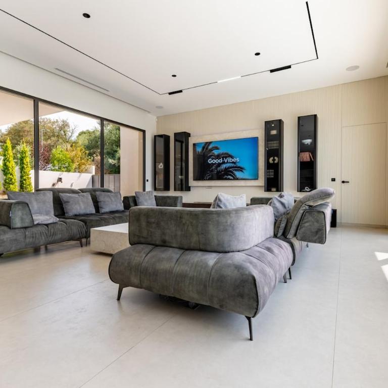 Villa Marbella with exceptional pool and hot tub - Villa - 21