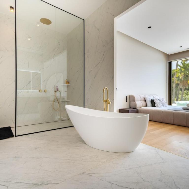 Villa Marbella with exceptional pool and hot tub - Villa - 22
