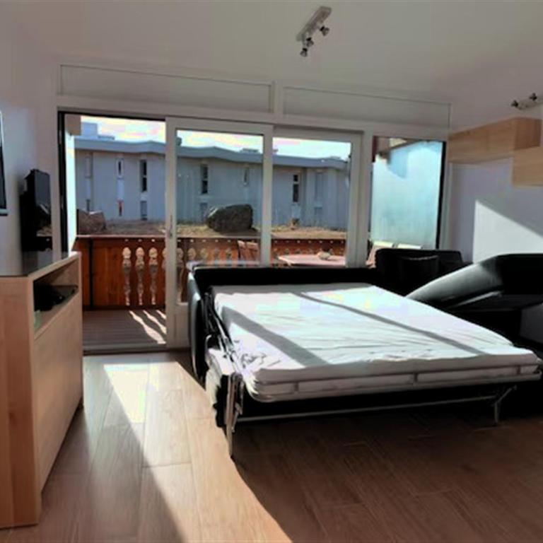 Beau studio 36 m2 pour 4 personnes - refait à neuf - centre station - Apartamento de 1 dormitorio - 4